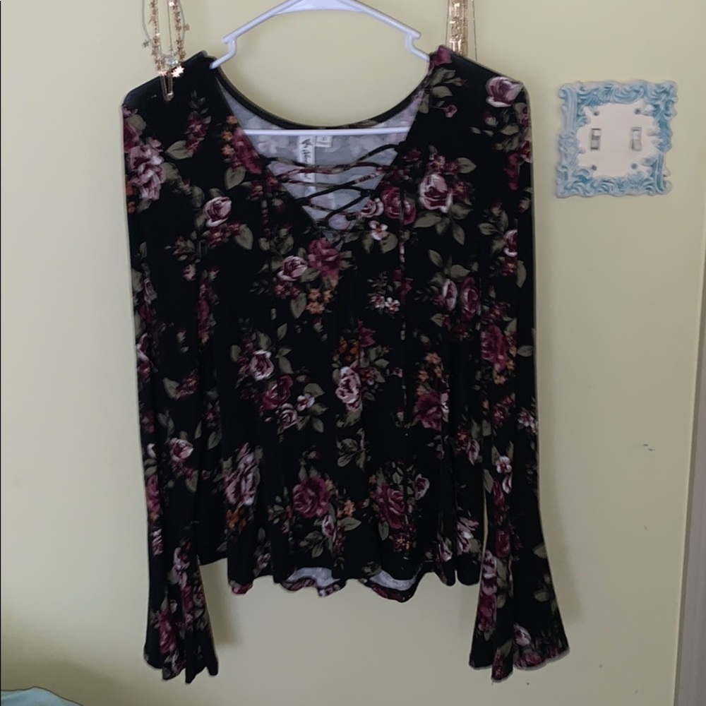 Black lace up neck cropped blouse